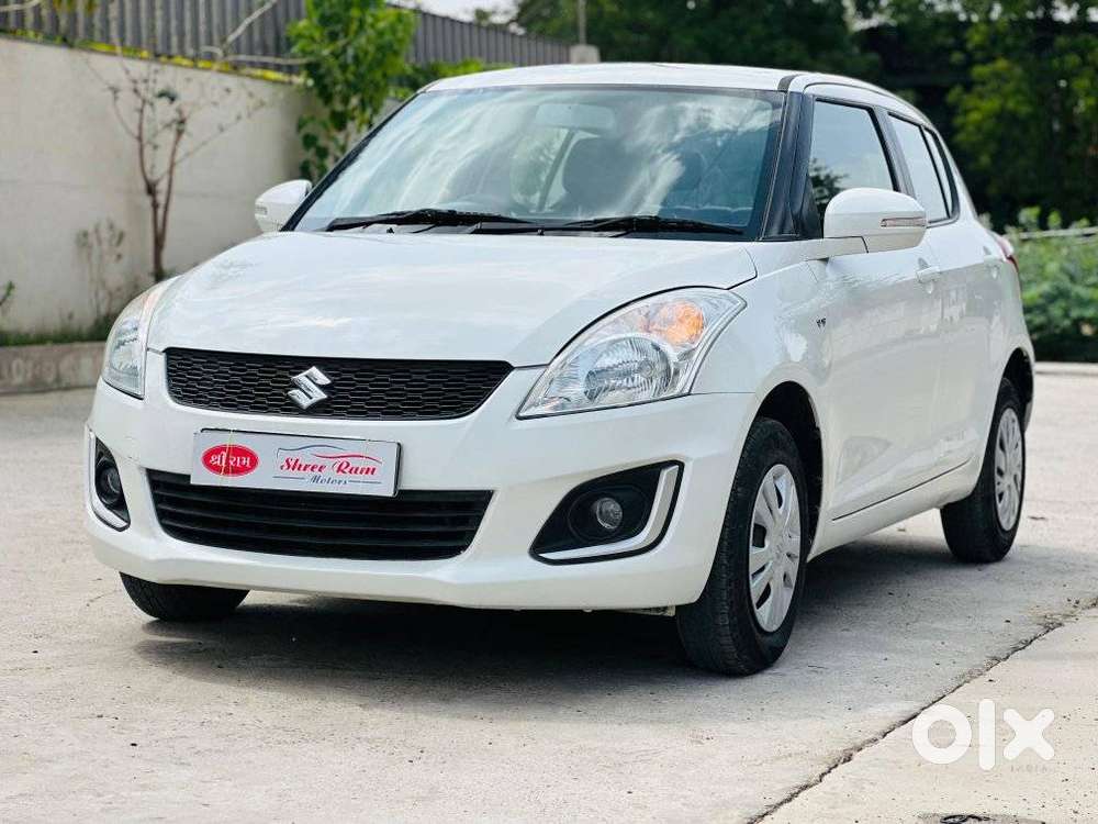 Maruti Suzuki Swift Vxi + Manual, 2015, Petrol