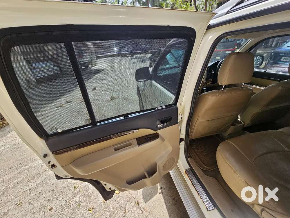 Ford Endeavour Hurricane 2012