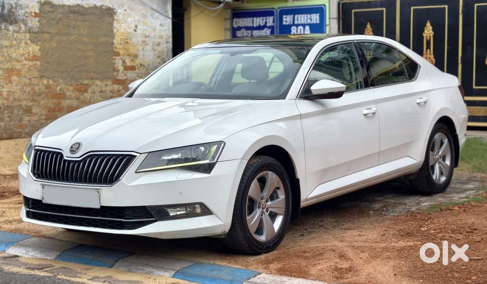 Skoda Superb Style 1.8, 2018, Petrol
