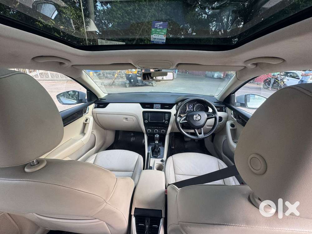 Skoda Octavia, 2015, Petrol