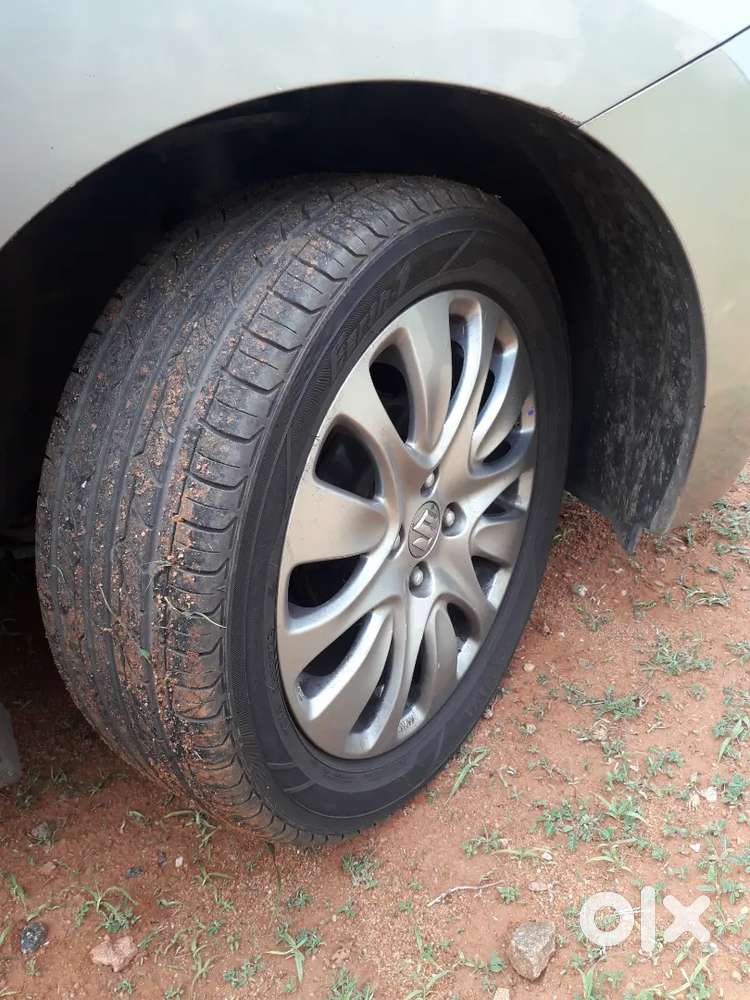 Maruti Suzuki Baleno 2017 Petrol 95000 Km Driven.