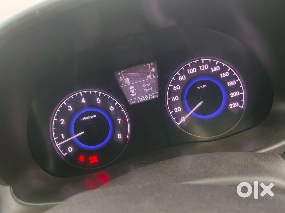 Hyundai Verna 1.6 Vtvt Sx Option, 2016, Petrol