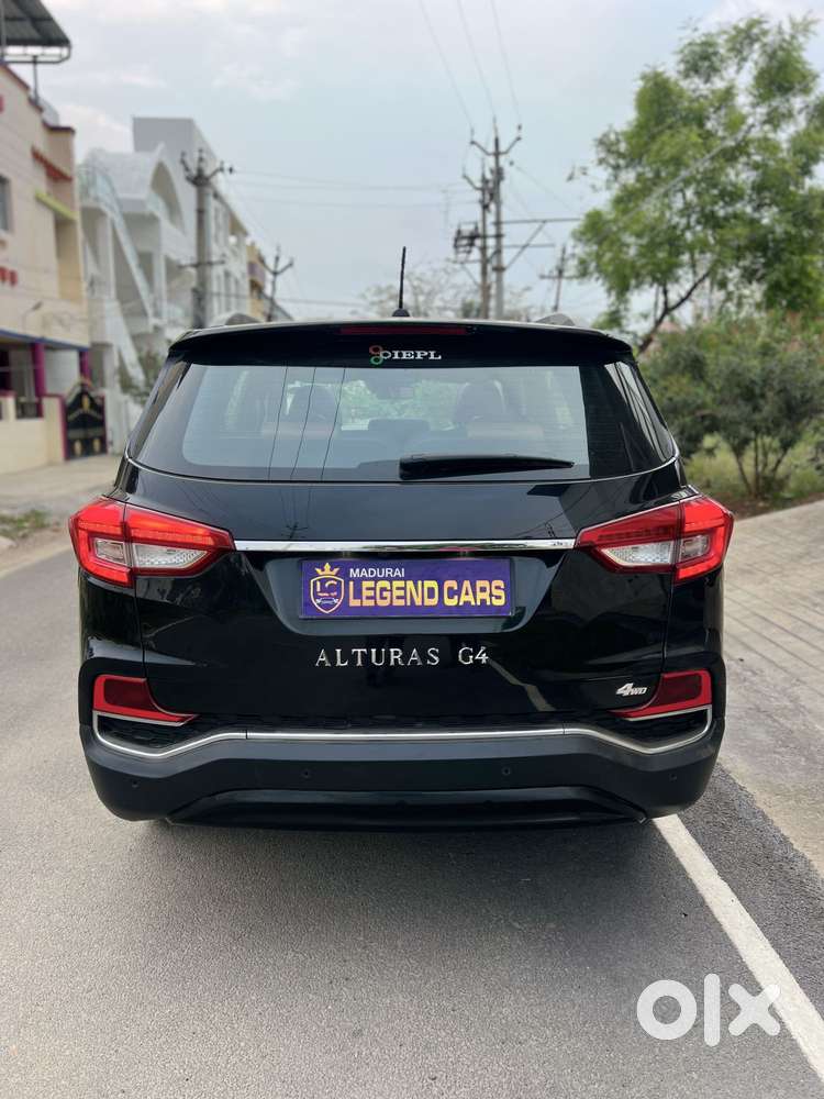 Mahindra Alturas G4 4x4 At, 2018, Diesel