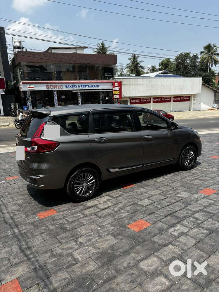 Maruti Suzuki Ertiga Vxi Shvs, 2022, Petrol