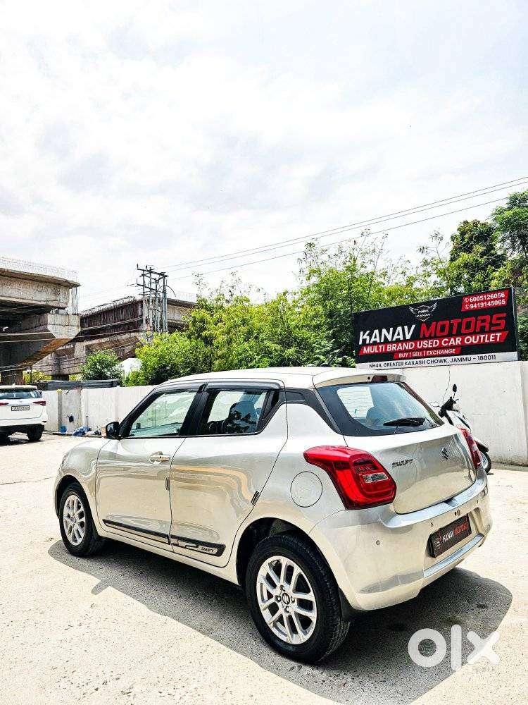 Maruti Suzuki Swift Vvt Zxi, 2023, Petrol