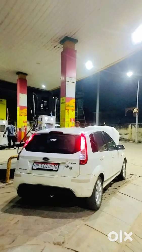 Ford Figo Petrol 1.2 Manual 2013