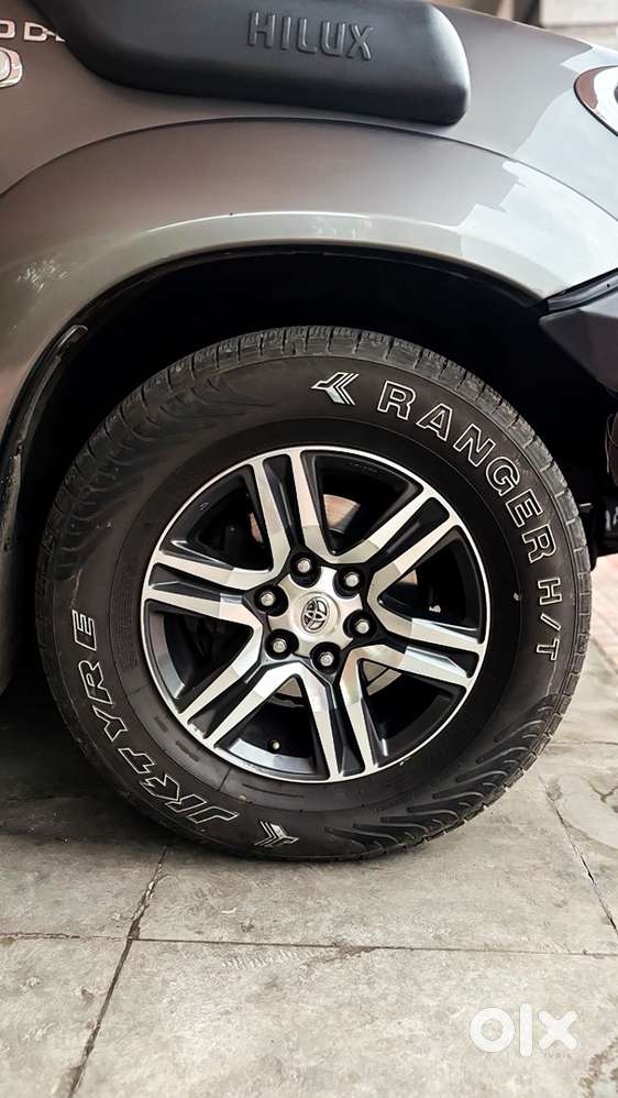 Toyota Diesel Car 2011 Year