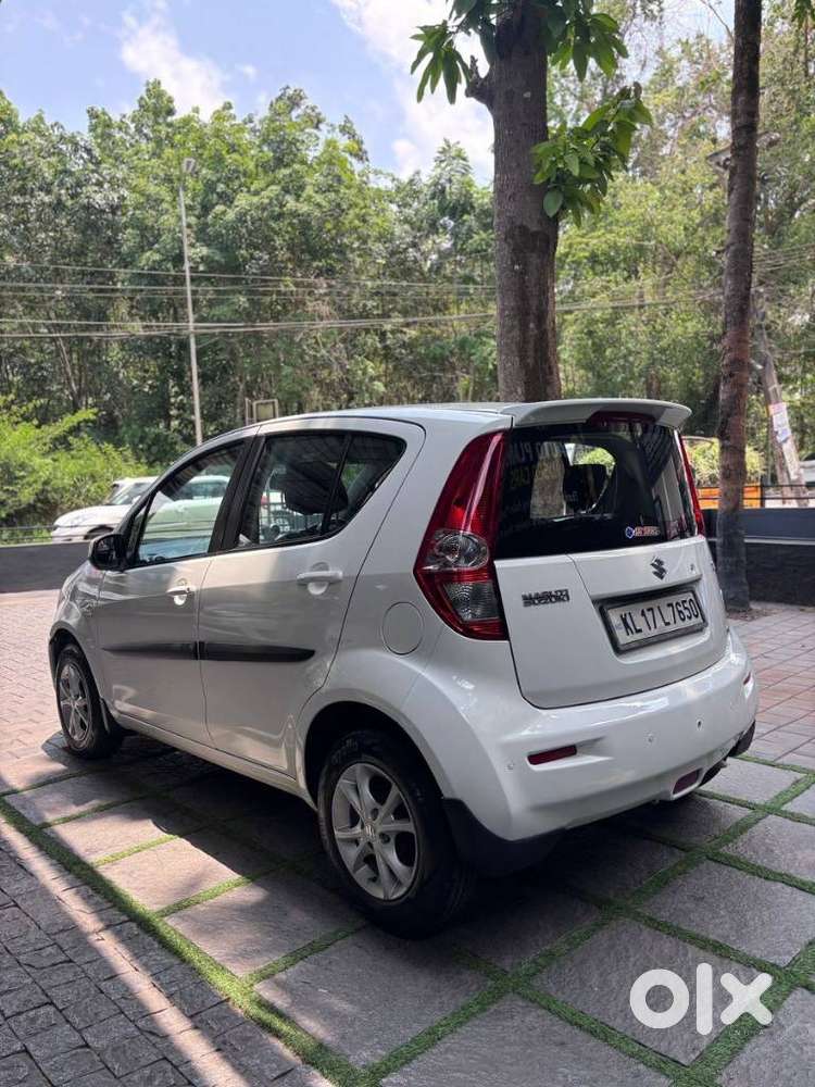 Maruti Suzuki Ritz Vxi, 2014, Petrol