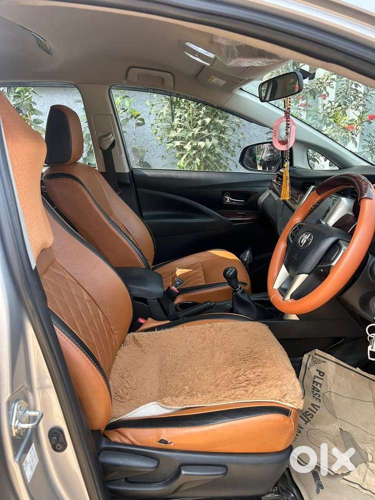 Toyota Innova Crysta 2022 Diesel 160000 Km Driven Well Maintained