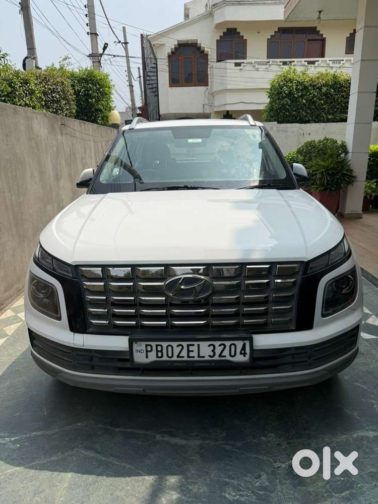 Hyundai Venue Diesel Manual 2022