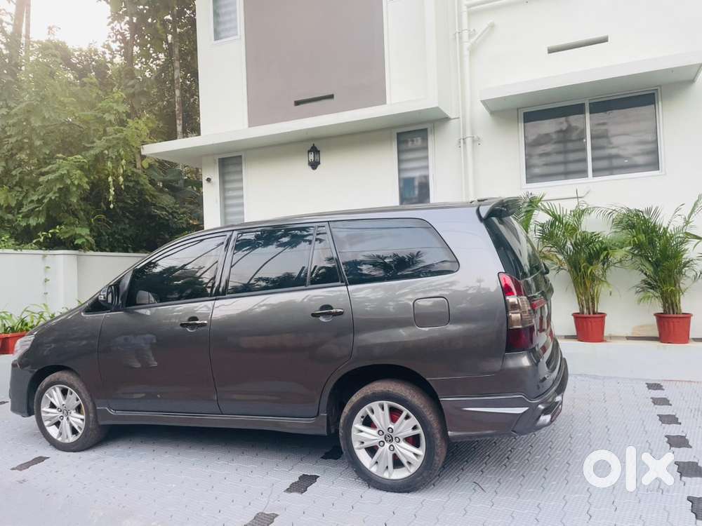 Toyota Innova Diesel Manual 2011 Model