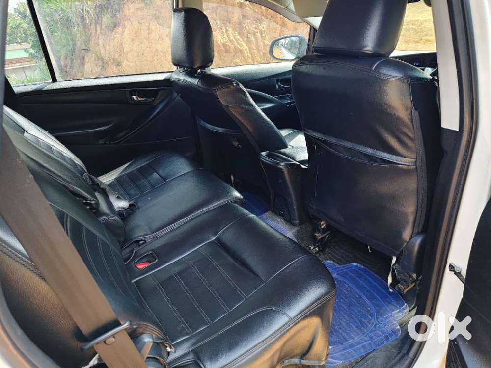 Toyota Innova Crysta 2.4 G Mt 8s, 2018, Diesel