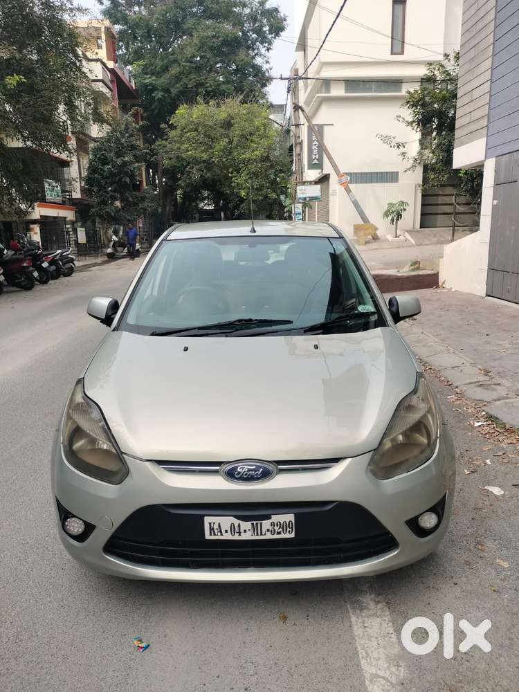 Ford Figo Diesel Titanium, 2012, Diesel
