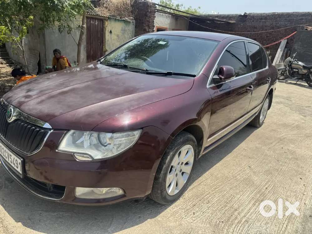 Skoda Superb Elegance 2013
