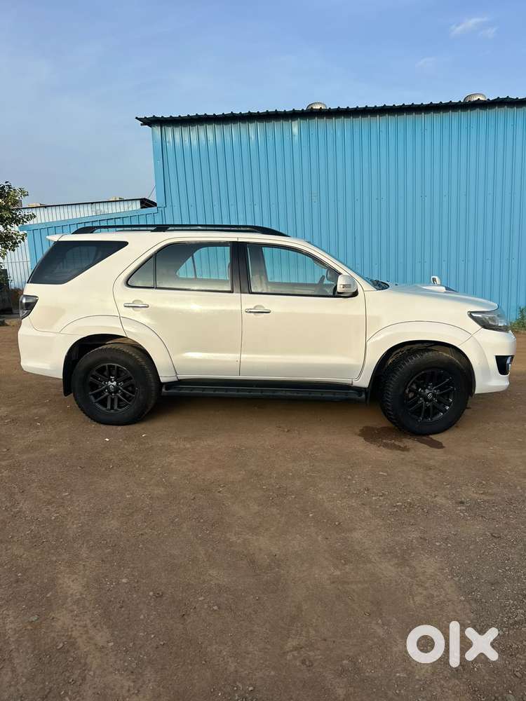 Toyota Fortuner 3.0 4x2 Automatic, 2015, Diesel