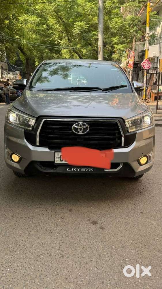 Toyota Innova Crysta 2.8z Automatic, 2017, Diesel
