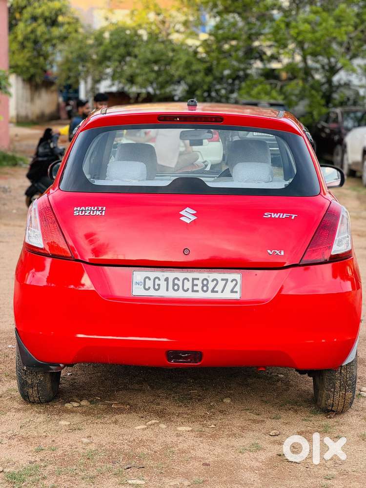 Maruti Suzuki Swift Vxi Abs Bsiv, 2015, Petrol