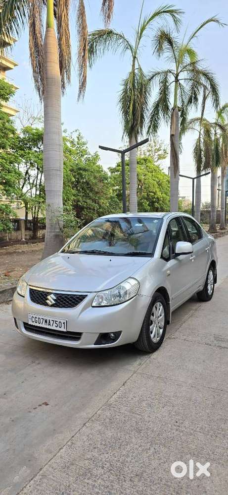 Maruti Suzuki Sx4 Zxi, 2011, Petrol