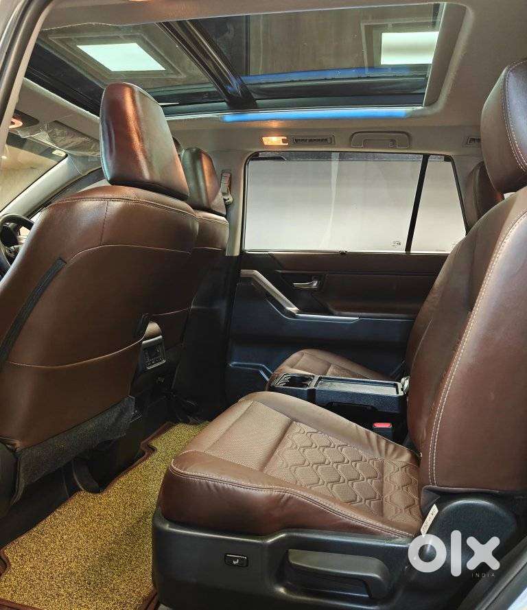 Toyota Innova Hycross 2.0 Zx (o) Hybrid 7 Str, 2024, Petrol