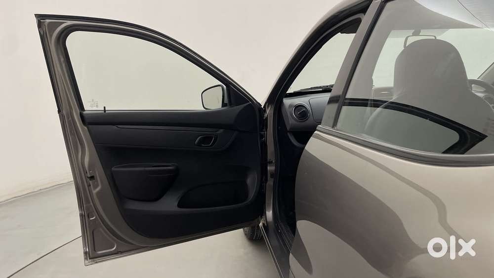 Renault Kwid 1.0 Rxt Amt, 2017, Petrol