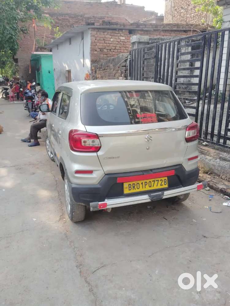Cng गारी है 30+ की एवरेज है पेट्रोल 25 + सारे पेपर ओके है