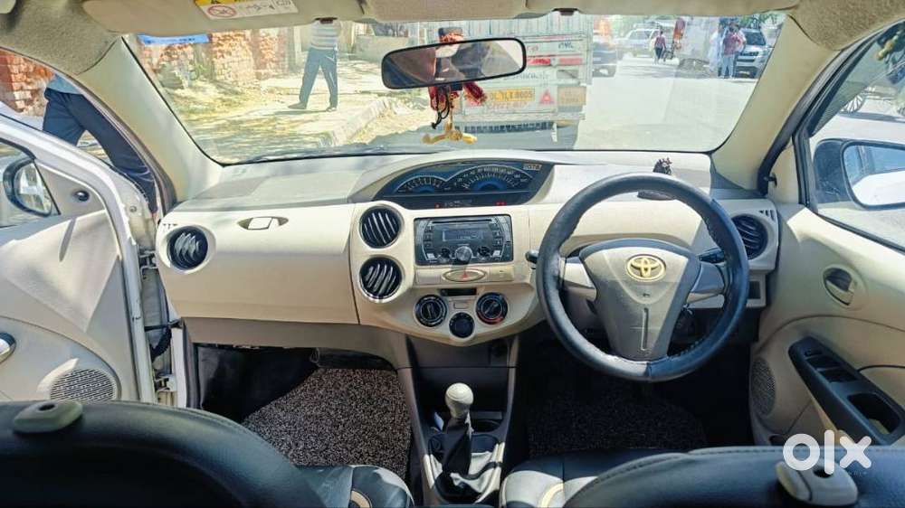 Toyota Etios 2017 Cng & Petrol Well Maintained