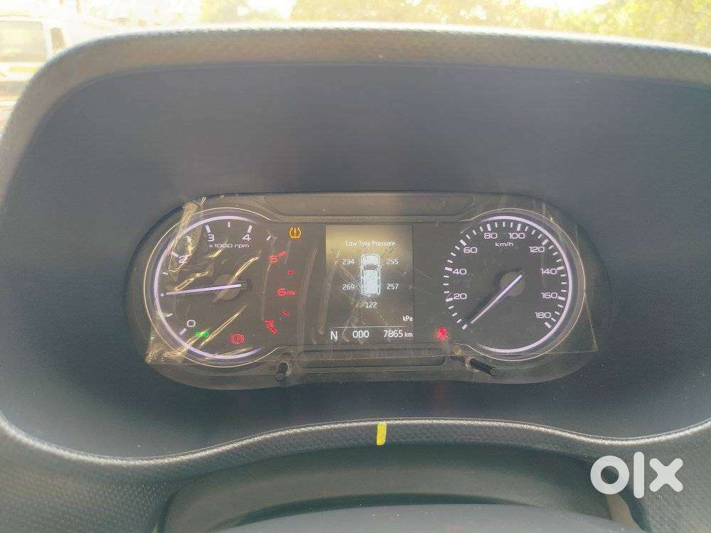 Mahindra Bolero Neo 1.5 N 10 (o), 2024, Diesel