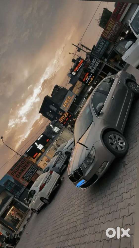 Skoda Superb 2010 Petrol Well Maintained