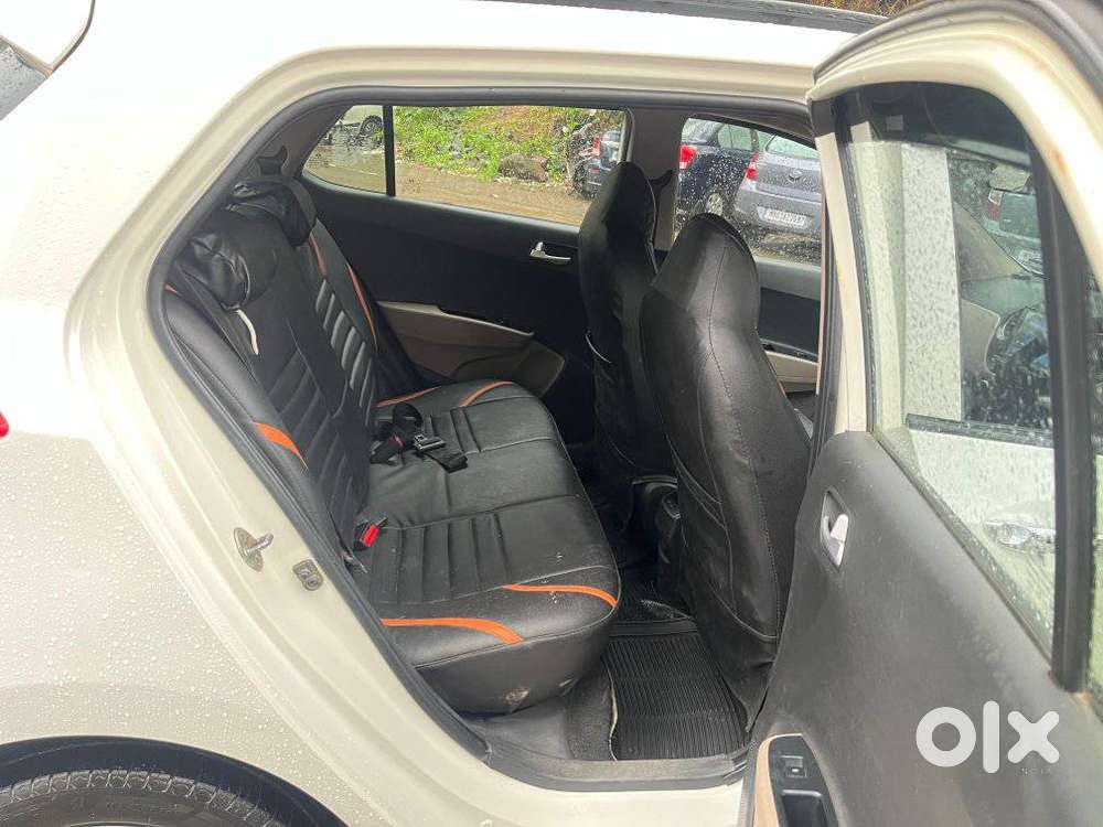 Hyundai Grand I10 Asta Option, 2016, Petrol
