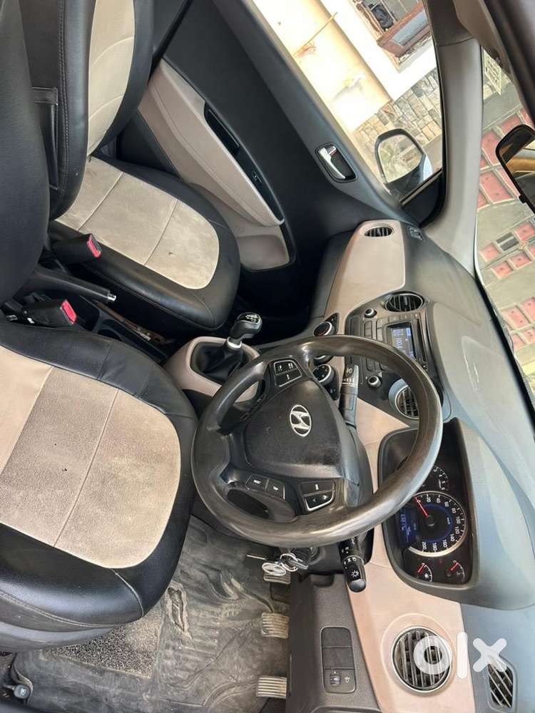 Hyundai Grand I10 2015 Diesel Well Maintained