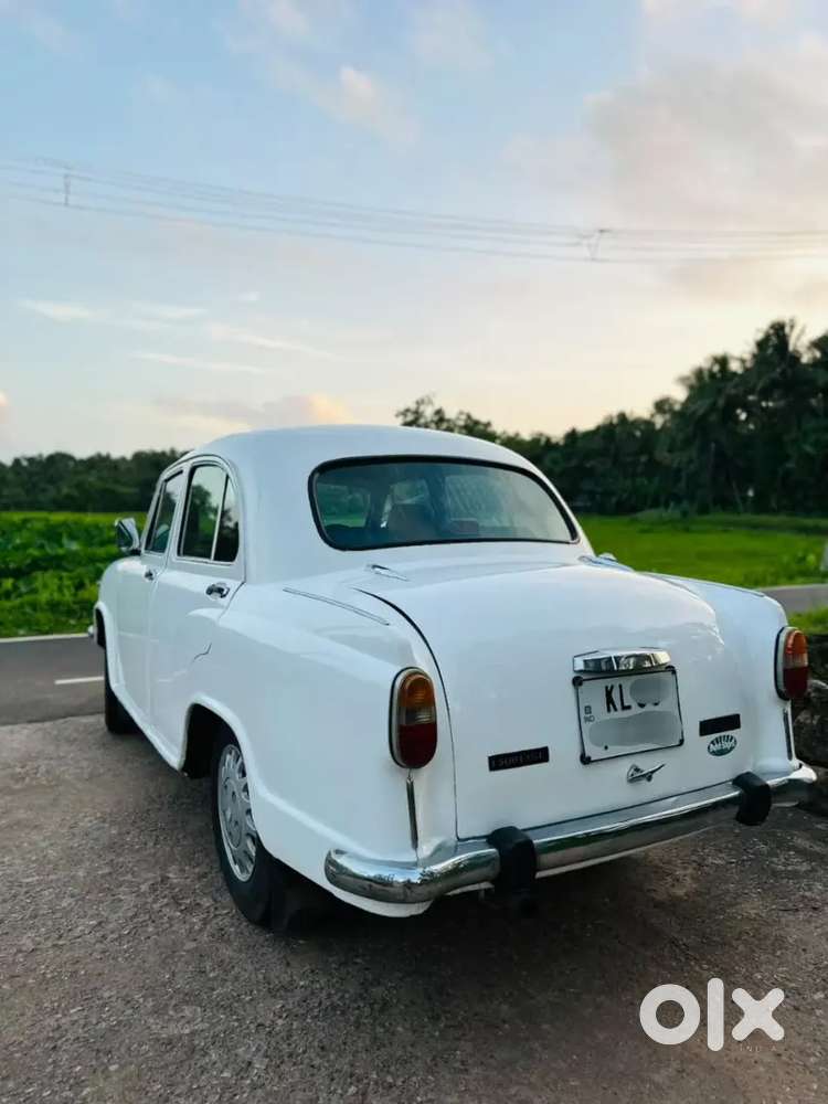 Family Used Ambassador Classic 2007 Model Diesel Car