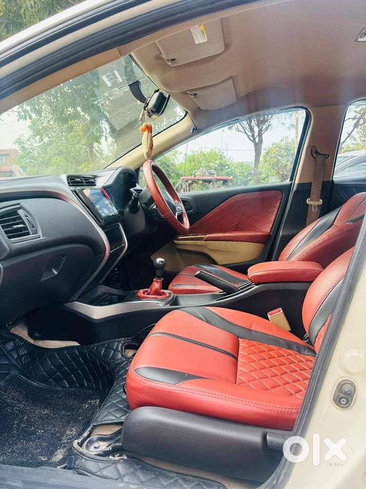 Honda City 2015 Cng & Hybrids Good Condition