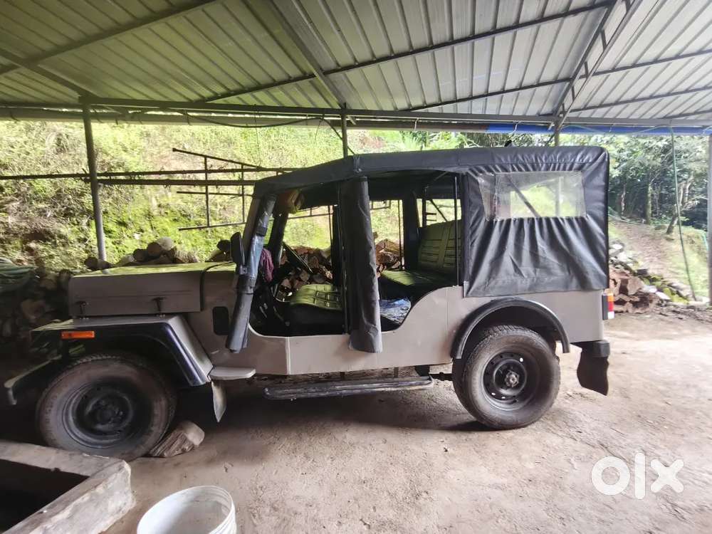 Mahindra Jeep Commander 1995