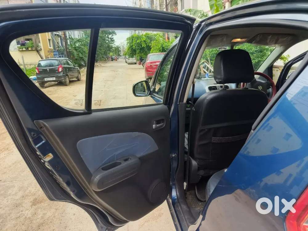 Maruti Suzuki Ritz Zxi 2010 Petrol  Top-end  Well Maintained