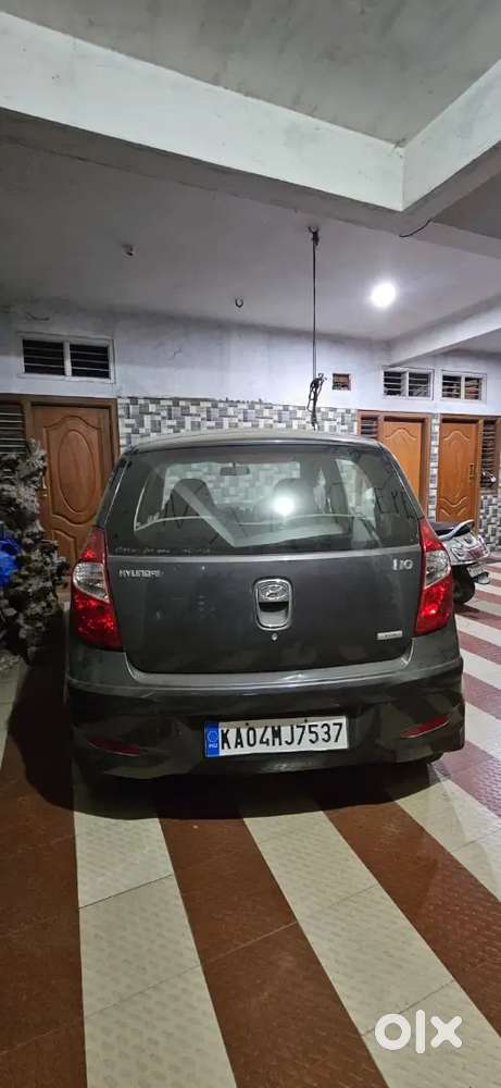Hyundai I10 2011 Model Car
