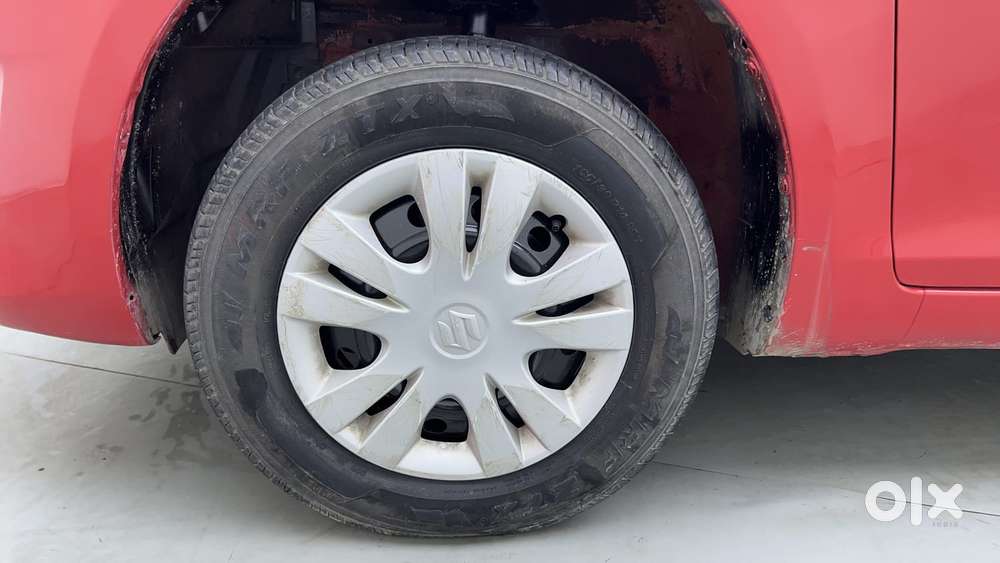 Maruti Suzuki Swift Dzire 1.3 Vxi, 2014, Petrol