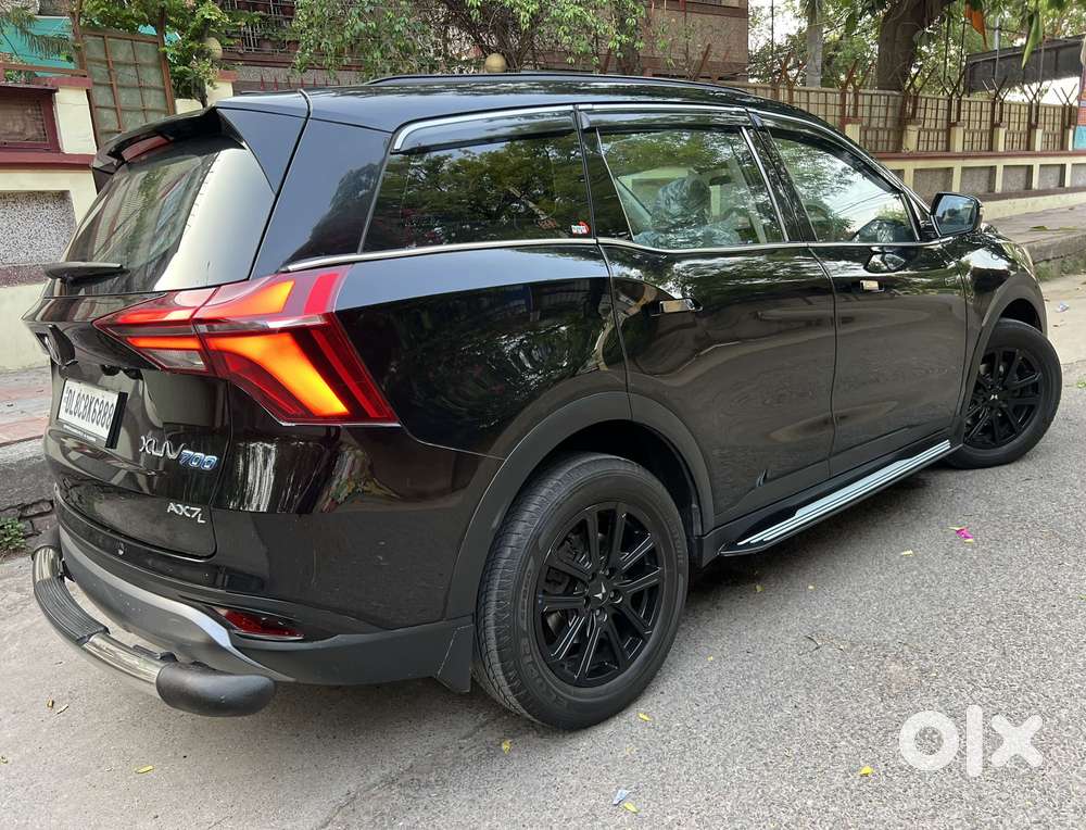 Mahindra Xuv700 2.2 Ax 7 Diesel At Luxury Pack Str, 2025, Petrol