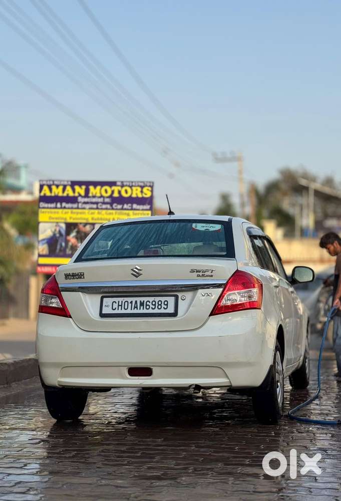 Maruti Suzuki Swift Dzire Vxi Optional, 2012, Petrol