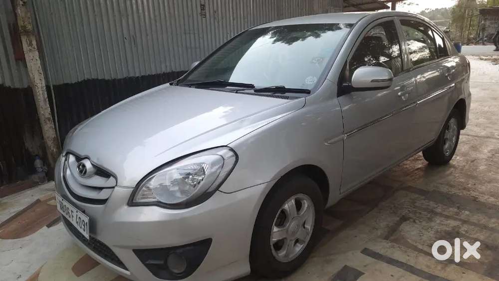 Hyundai Verna 2010 Petrol Well Maintained, Power Window, Chilled Ac