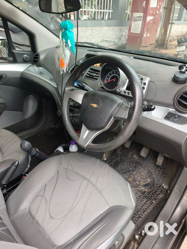 Chevrolet Beat 2015 Petrol