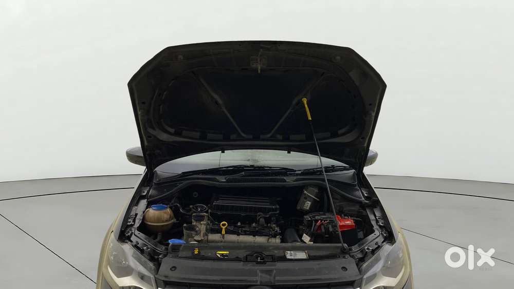 Volkswagen Vento 2013-2015 1.6 Highline, 2015, Petrol