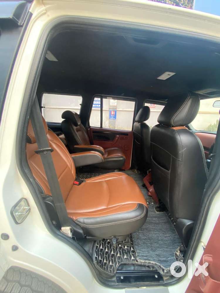 Mahindra Scorpio S11 Mt 7s, 2023, Diesel