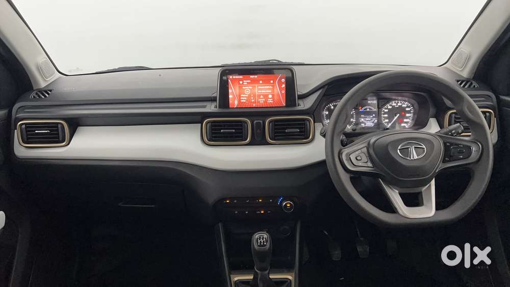 Tata Punch Accomplished, 2023, Petrol