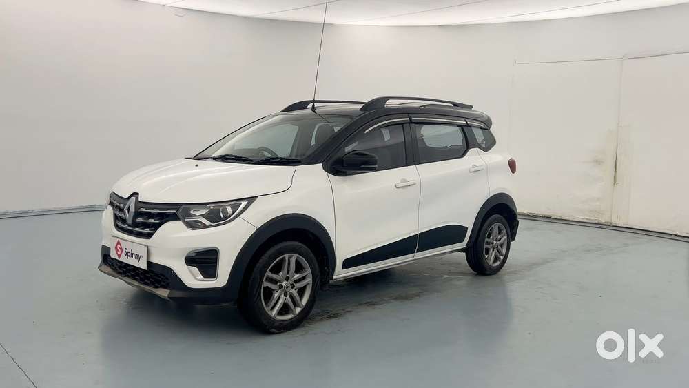 Renault Triber 1.0 Rxz Dual Tone, 2022, Petrol