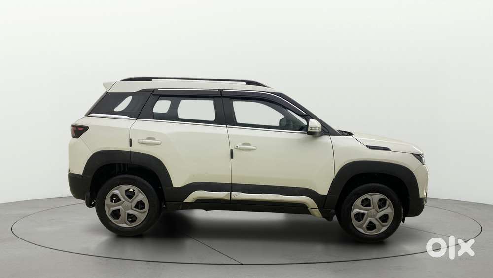 Maruti Suzuki Vitara Brezza 1.5 Vxi At, 2023, Petrol