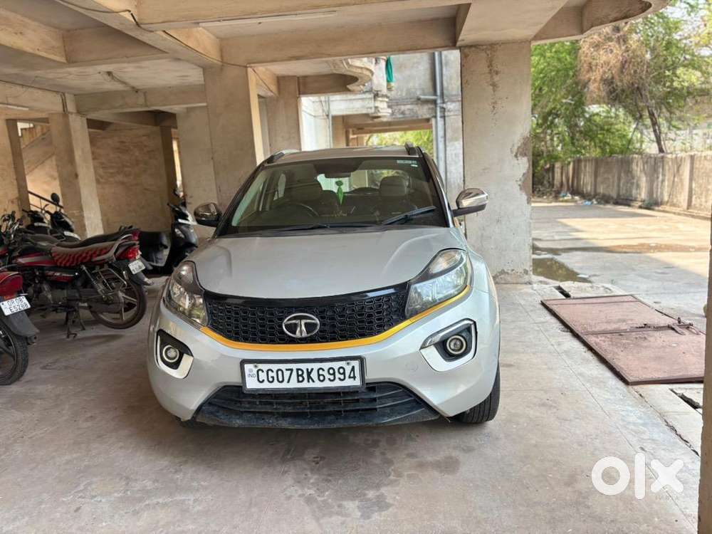 Tata Nexon 2017 Petrol 110000 Km Driven