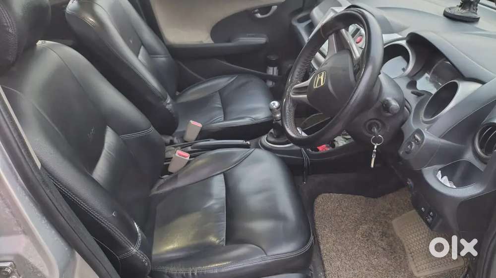 Honda Jazz 2011 Cng & Hybrids 75000 Km Driven