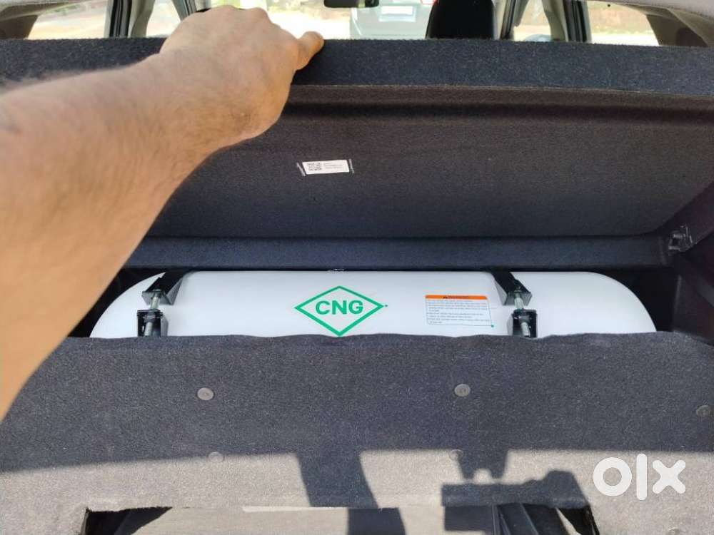 Maruti Suzuki Brezza Zxi S-cng, 2023, Cng & Hybrids