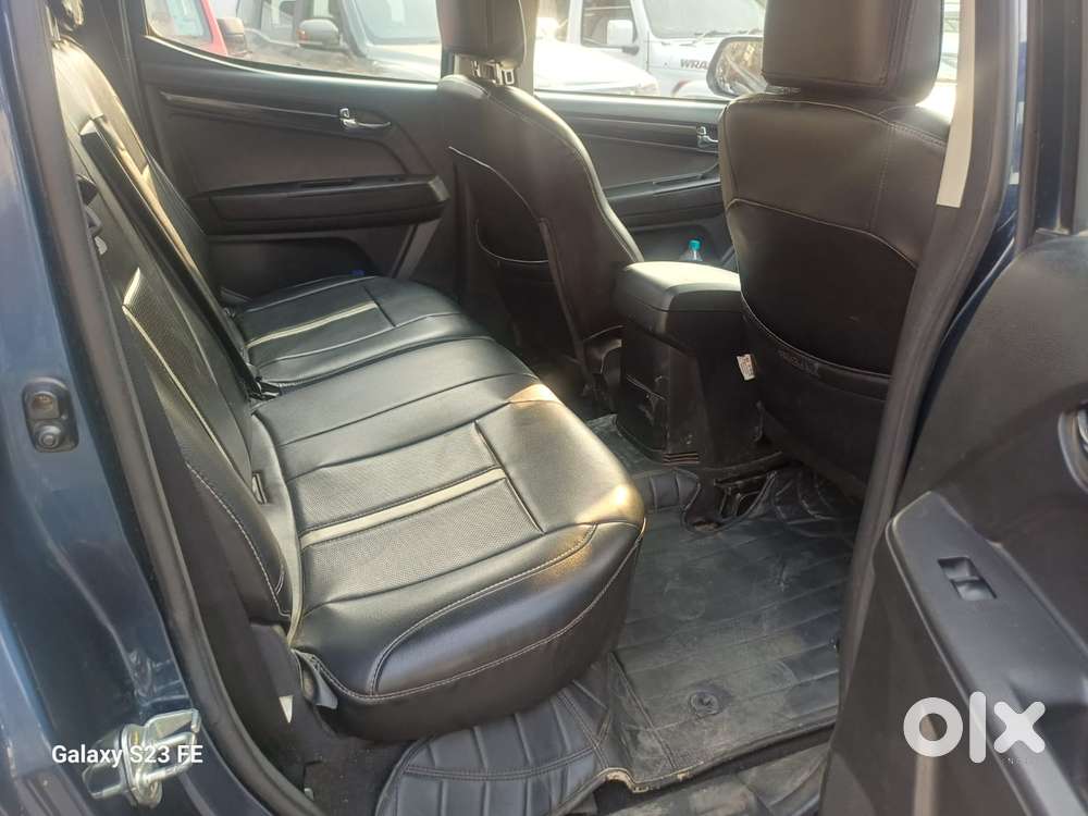 Isuzu V-cross Z 4x4 Mt, 2021, Diesel