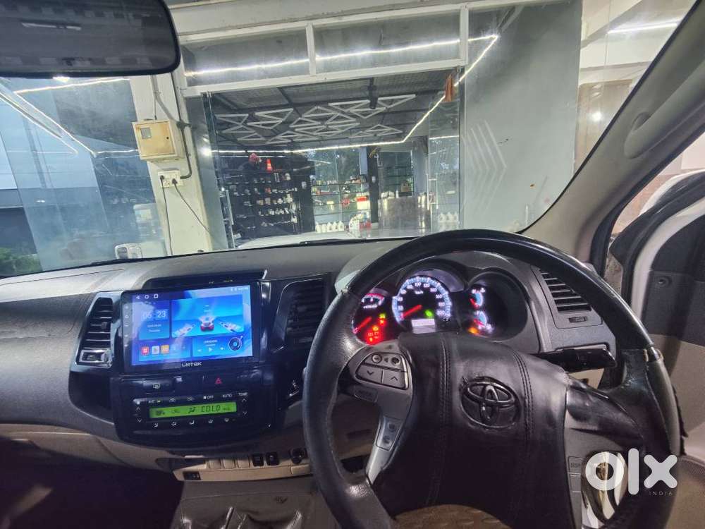 3.0 4x4 2012 Fortuner All Original